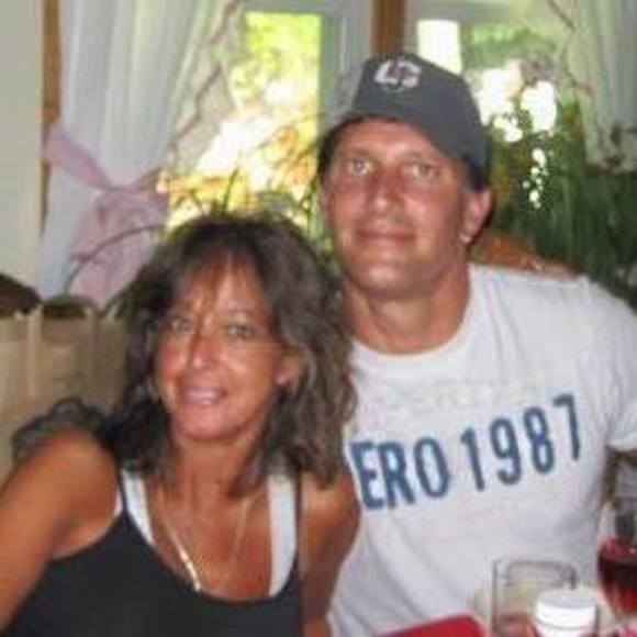 Meet your Posher, Sylvia - Picture 1 of 1